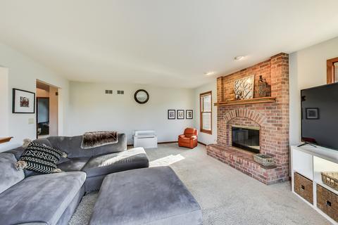 40 Center Ave, Wheeling, IL 60090 photo 27