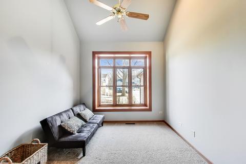 40 Center Ave, Wheeling, IL 60090 photo 10