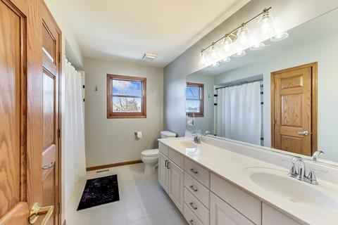 40 Center Ave, Wheeling, IL 60090 photo 38