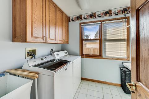 40 Center Ave, Wheeling, IL 60090 photo 29