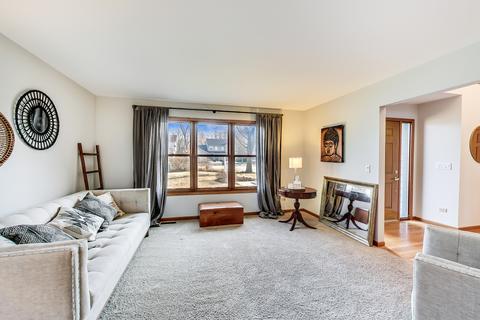 40 Center Ave, Wheeling, IL 60090 photo 6