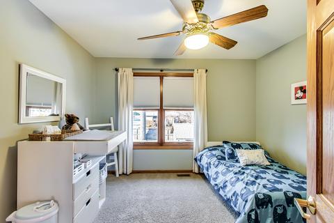 40 Center Ave, Wheeling, IL 60090 photo 36