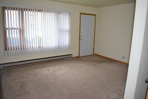 312 E 147th St, Harvey, IL 60426 photo 5