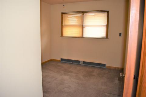 312 E 147th St, Harvey, IL 60426 photo 7