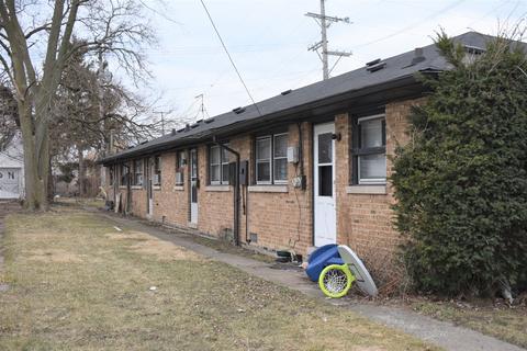 312 E 147th St, Harvey, IL 60426 photo 3
