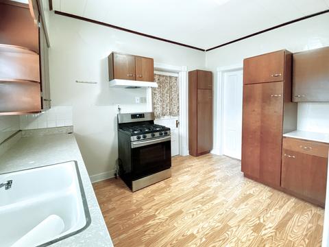 620 Mcclure Ave, Elgin, IL 60123 photo 10