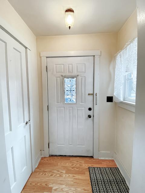 620 Mcclure Ave, Elgin, IL 60123 photo 3