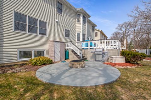 227 Cimarron Rd E, Lombard, IL 60148 photo 39