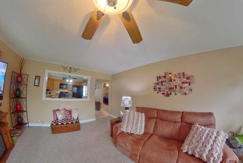 8228 44th St, Lyons, IL 60534 photo 2
