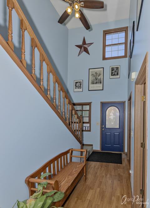 10121 Brigham Trl, Hebron, IL 60034 photo 2
