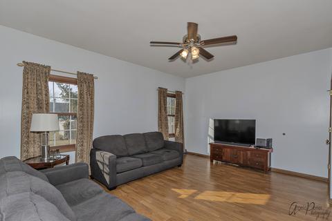 10121 Brigham Trl, Hebron, IL 60034 photo 5