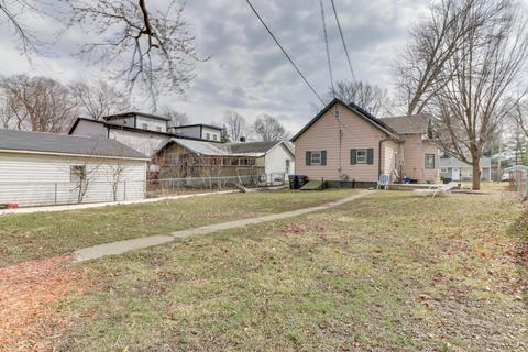 812 E Locust St, Bloomington, IL 61701 photo 26