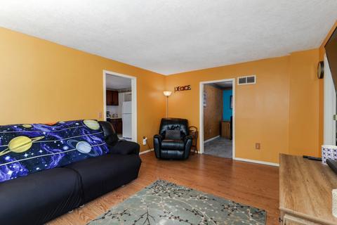 812 E Locust St, Bloomington, IL 61701 photo 2