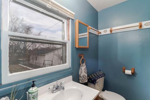 812 E Locust St, Bloomington, IL 61701 photo 14