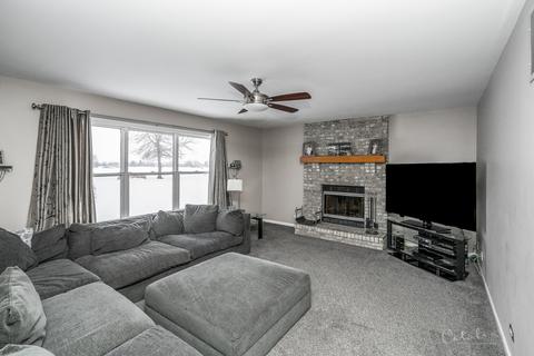 1809 Edgewood Dr, Algonquin, IL 60102 photo 8