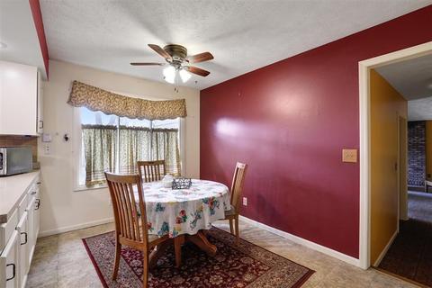 10 Turner Rd, Normal, IL 61761 photo 5