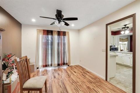 10 Turner Rd, Normal, IL 61761 photo 6