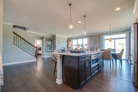 299 Links Dr, Addison, IL 60101 photo 10