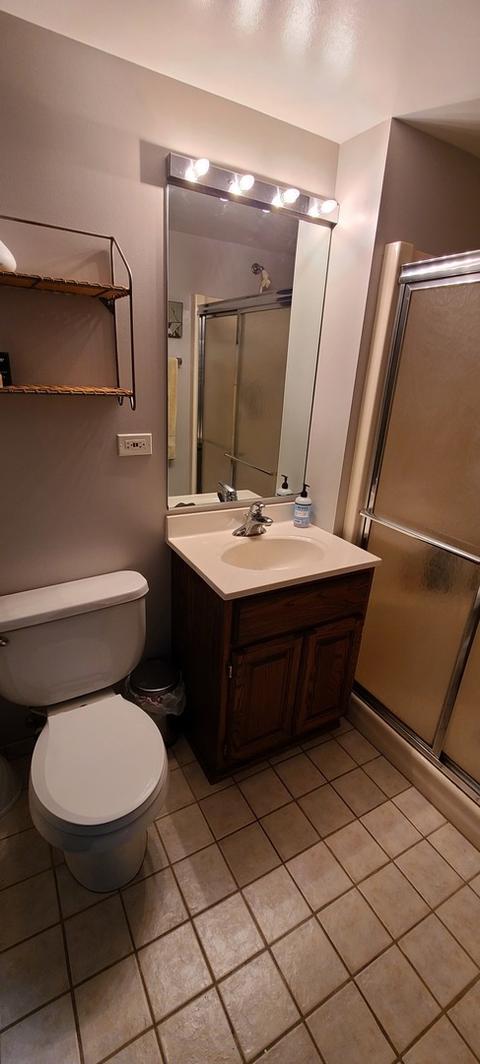 1101 Warwick Cir N, Hoffman Estates, IL 60169 photo 12