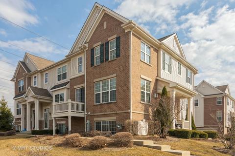 1921 Potomac Ct, Wheeling, IL 60090 photo 2