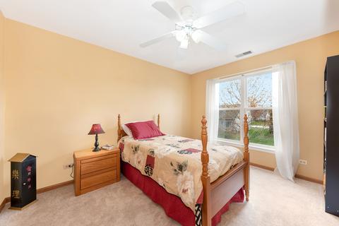 1040 Amaranth Dr, Aurora, IL 60504 photo 26