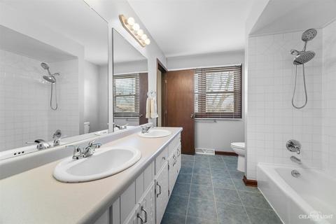 1408 Devonshire Dr, Joliet, IL 60435 photo 20