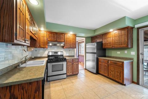 1408 Devonshire Dr, Joliet, IL 60435 photo 7