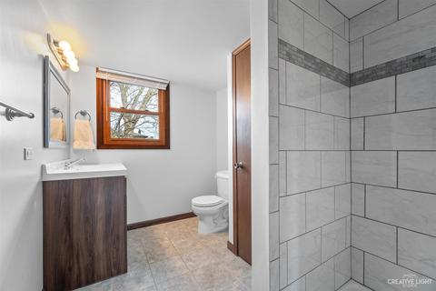 1408 Devonshire Dr, Joliet, IL 60435 photo 21