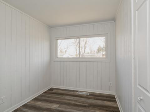 1203 Clover Ln, Mchenry, IL 60051 photo 4