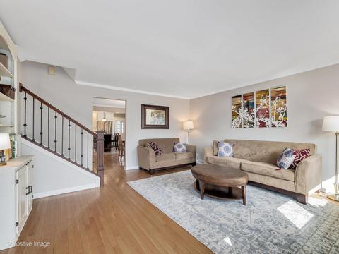 1513 Elm St, Wheaton, IL 60189 photo 4
