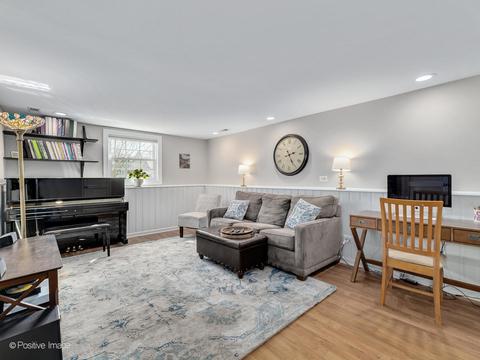 1513 Elm St, Wheaton, IL 60189 photo 17
