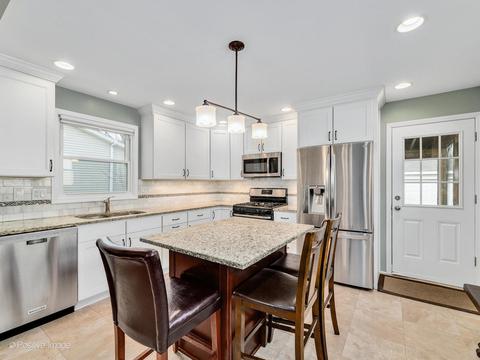 1513 Elm St, Wheaton, IL 60189 photo 6