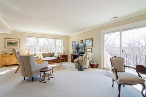 2425 Central St #5D, Evanston, IL 60201 photo 3