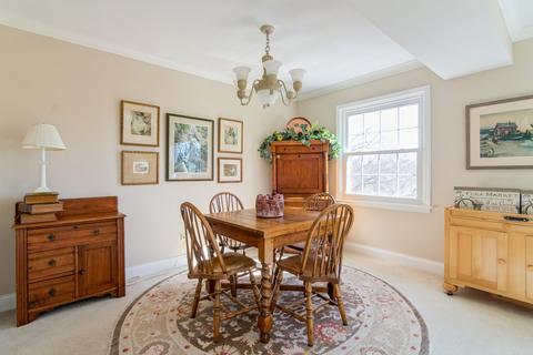 2425 Central St #5D, Evanston, IL 60201 photo 5