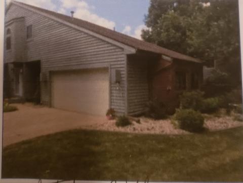 2302 Northpointe Dr #D, Bloomington, IL 61704 photo 1
