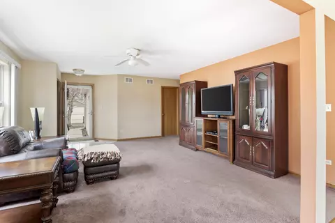 22922 Judith Dr, Plainfield, IL 60586 photo 6