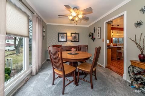 620 Baxter Ln, Hoffman Estates, IL 60169 photo 9