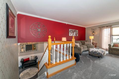 620 Baxter Ln, Hoffman Estates, IL 60169 photo 5