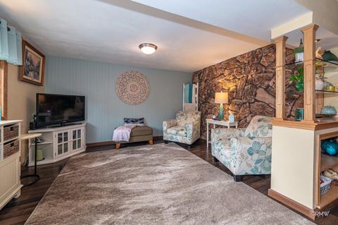 620 Baxter Ln, Hoffman Estates, IL 60169 photo 20