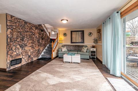 620 Baxter Ln, Hoffman Estates, IL 60169 photo 21