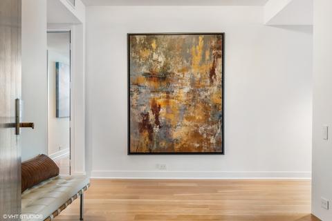 180 E Pearson St #6703, Chicago, IL 60611 photo 3