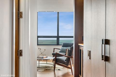 180 E Pearson St #6703, Chicago, IL 60611 photo 21