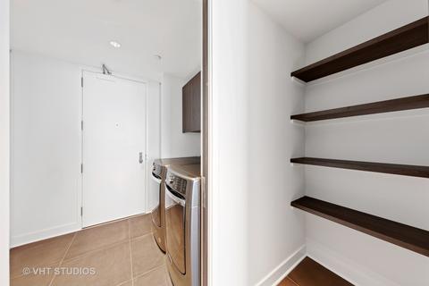 180 E Pearson St #6703, Chicago, IL 60611 photo 36