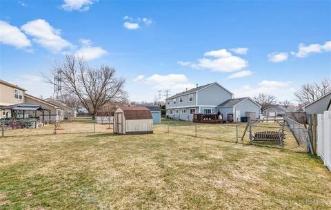 349 Chaparral Cir, Elgin, IL 60120 photo 27