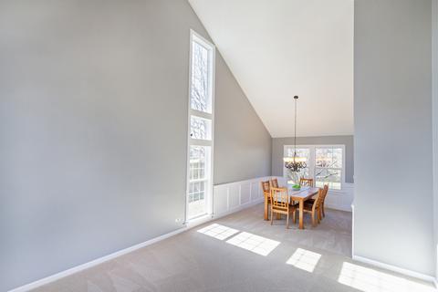 1169 Chesapeake Ct, Bartlett, IL 60103 photo 4