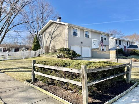 1405 Rosedale Ln, Hoffman Estates, IL 60169 photo 2