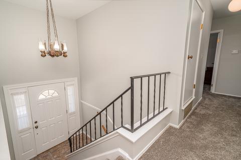 1405 Rosedale Ln, Hoffman Estates, IL 60169 photo 18