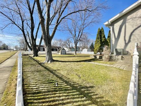 1405 Rosedale Ln, Hoffman Estates, IL 60169 photo 4