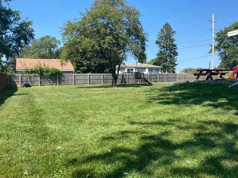 8356 Central Ave, Burbank, IL 60459 photo 10