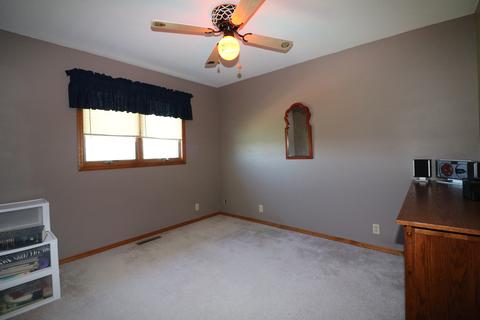7784 Buttercup Rd, Weldon, IL 61882 photo 12